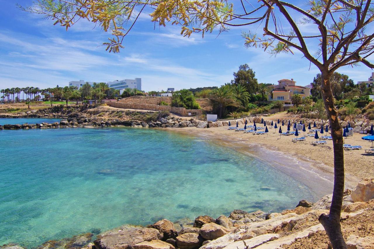 Lucile - Coralli Beachfront *