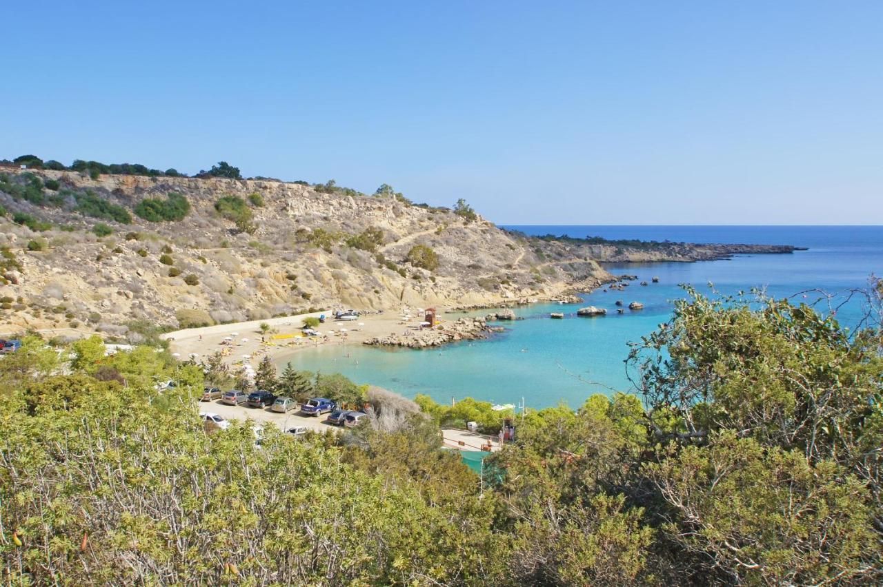 Lucile - Coralli Beachfront דירה פאראלימני