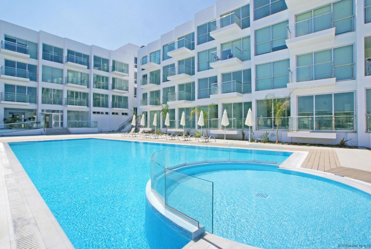 דירה Lucile - Coralli Beachfront פאראלימני